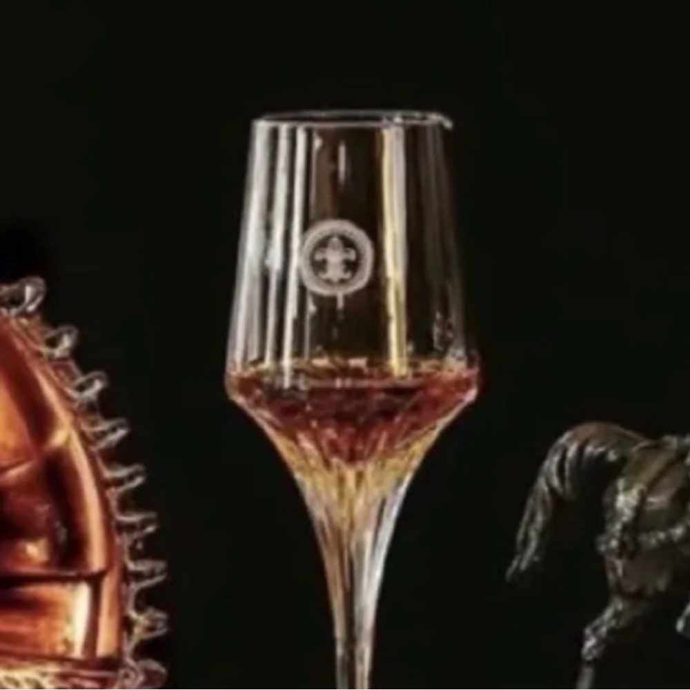 Louis Xlll by Remy Martin original Only One of twin crystal gobblet. No box.